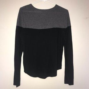 Vince long sleeve t shirt